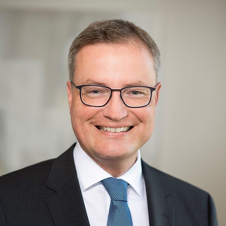 Sebastian Lange